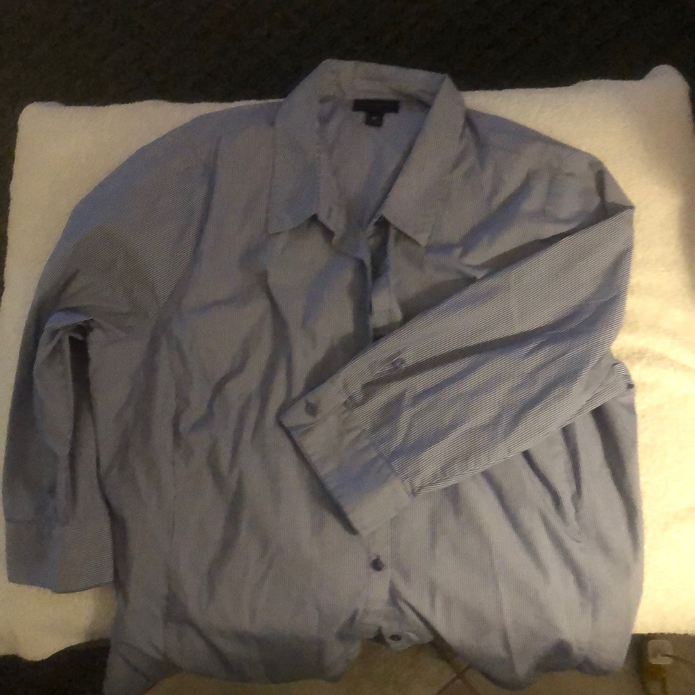 Worthington blue pin striped blouse